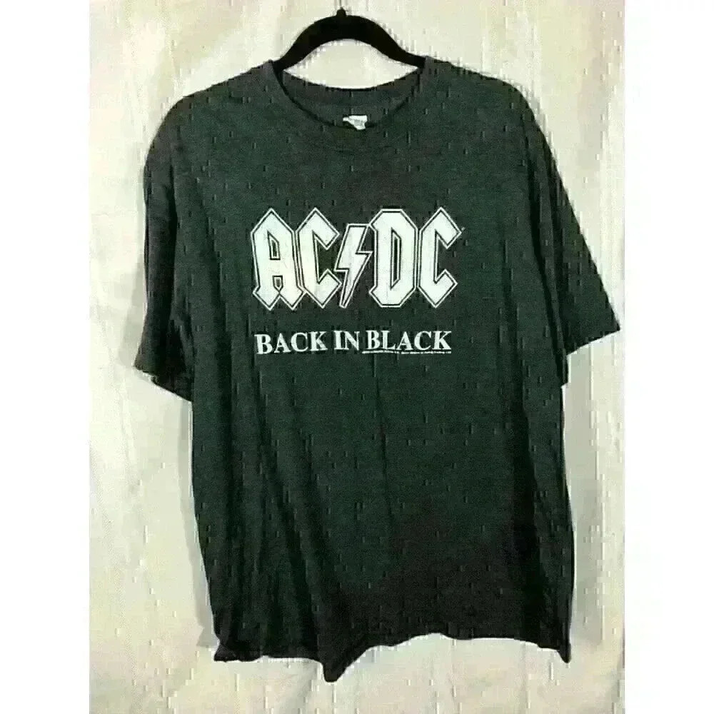 AC/DC Gray “Back in Black” Men’s Size XL Short Sleeve T-Shirt
